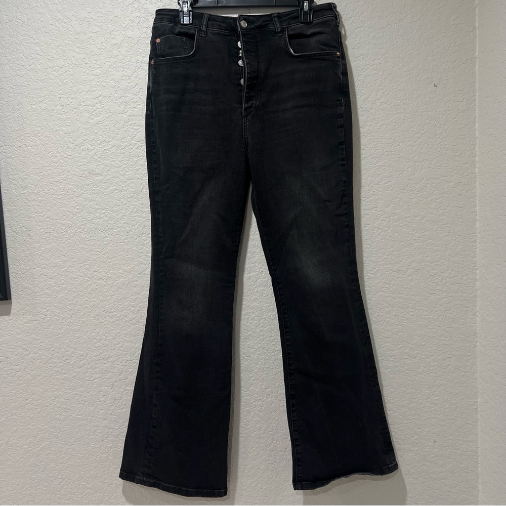 Anthropologie Pilcro Icon Black Flare Jeans size 32 - Picture 3 of 12